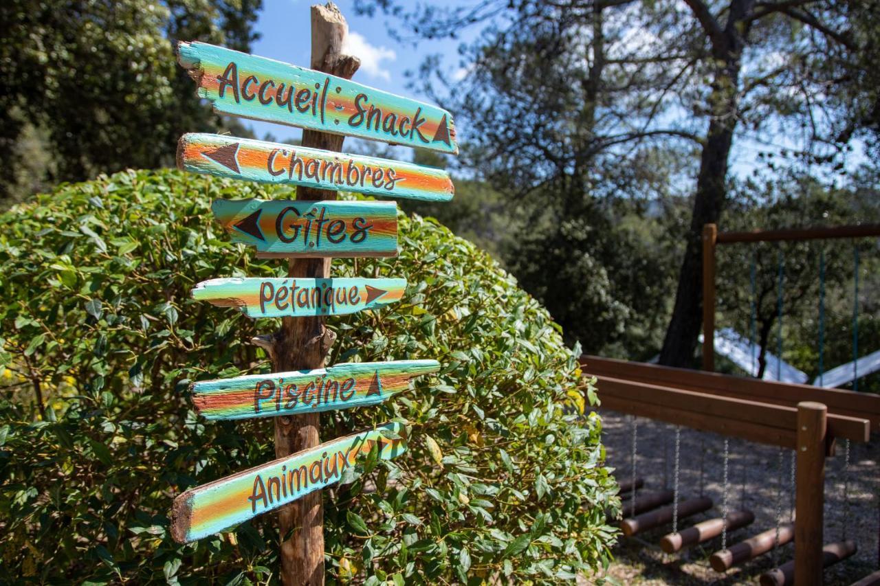 Les Arbousiers Village Hotel Provencal La Roquebrussanne エクステリア 写真