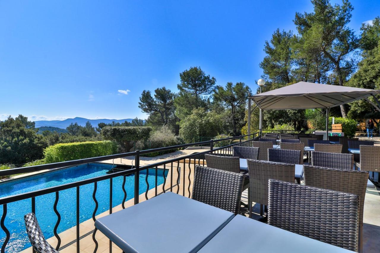 Les Arbousiers Village Hotel Provencal La Roquebrussanne エクステリア 写真
