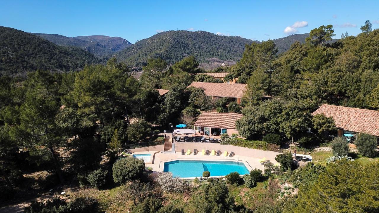 Les Arbousiers Village Hotel Provencal La Roquebrussanne エクステリア 写真