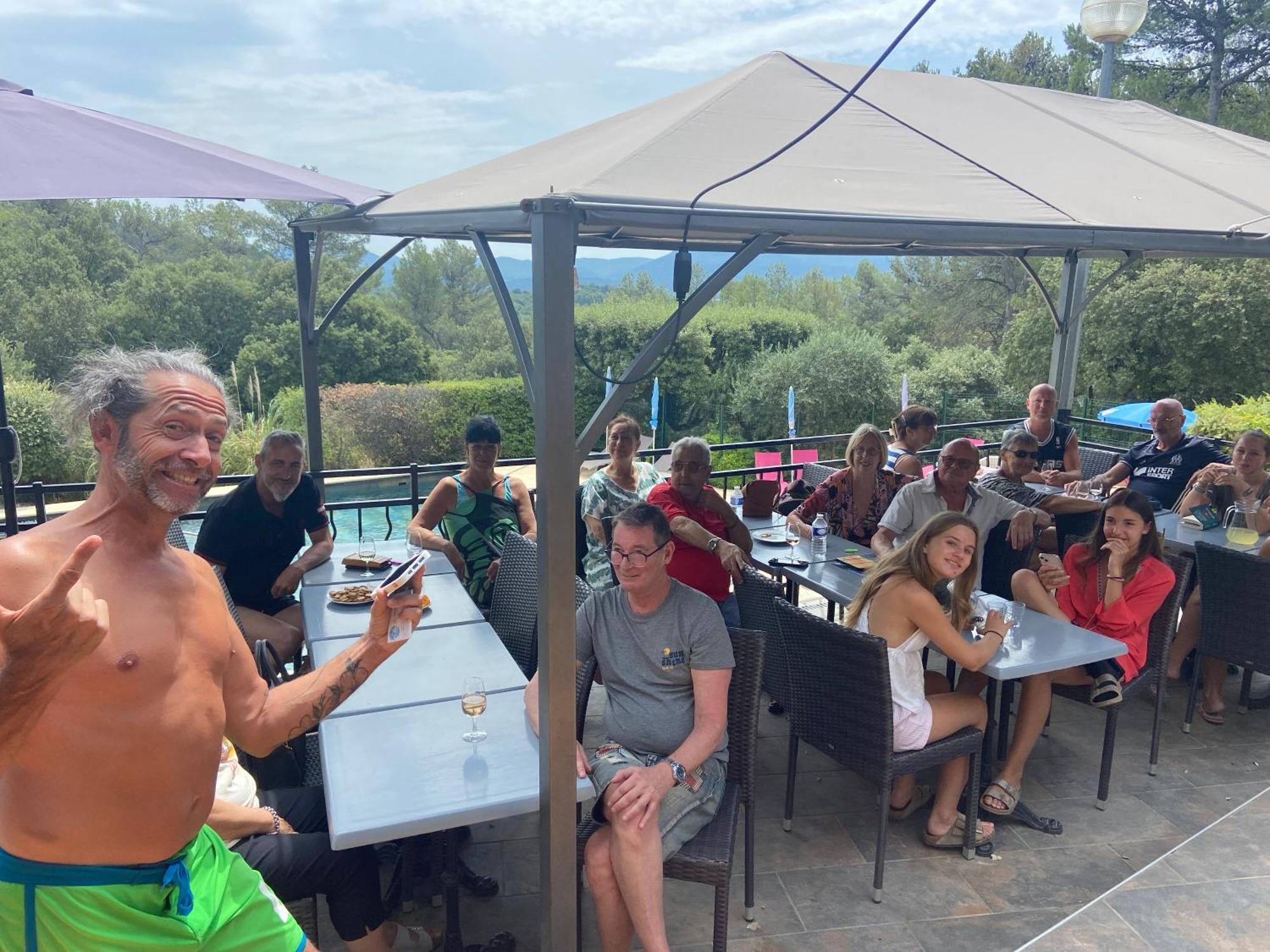 Les Arbousiers Village Hotel Provencal La Roquebrussanne エクステリア 写真